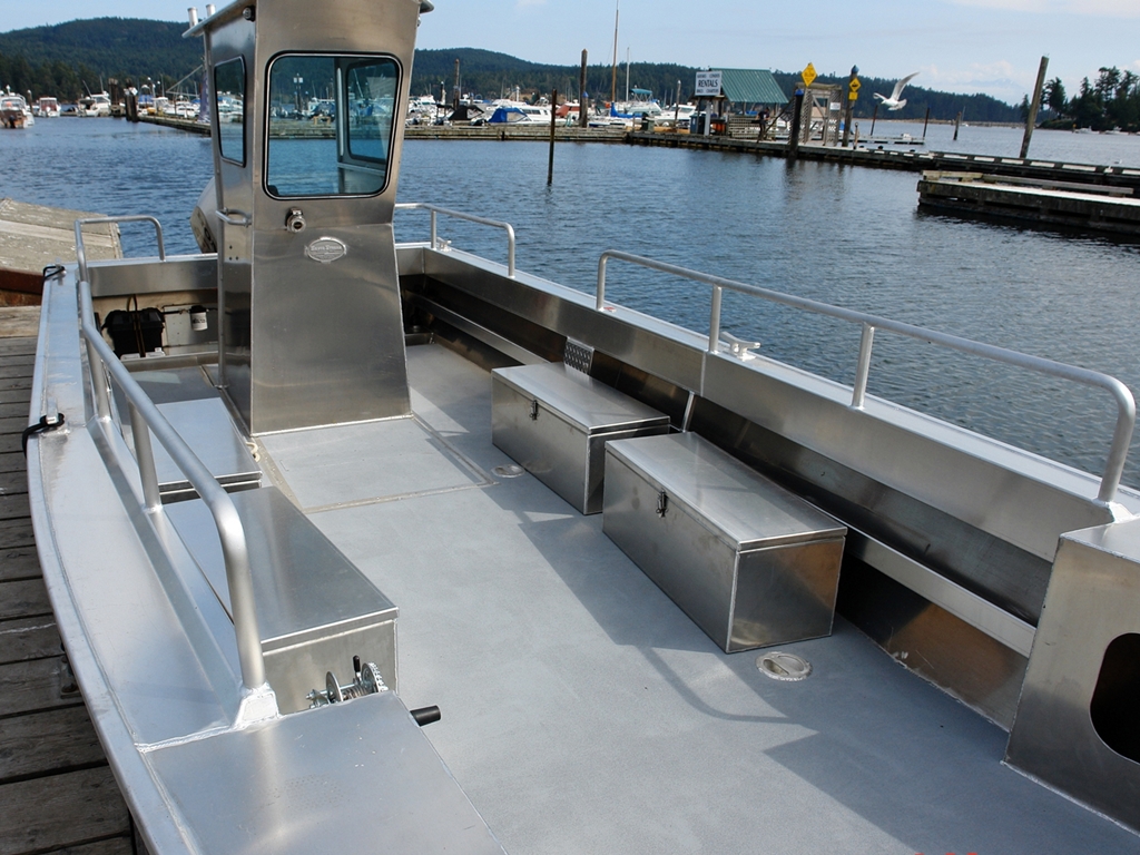 21' Landing Craft Centre Console Aluminum Boat By Silver ...