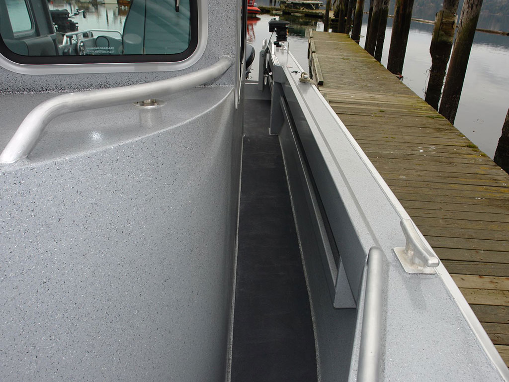 30' Pilot House Aluminum Boat by Silver Streak Boats