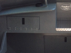 Glove-box-(welded)-with-tempress-latch