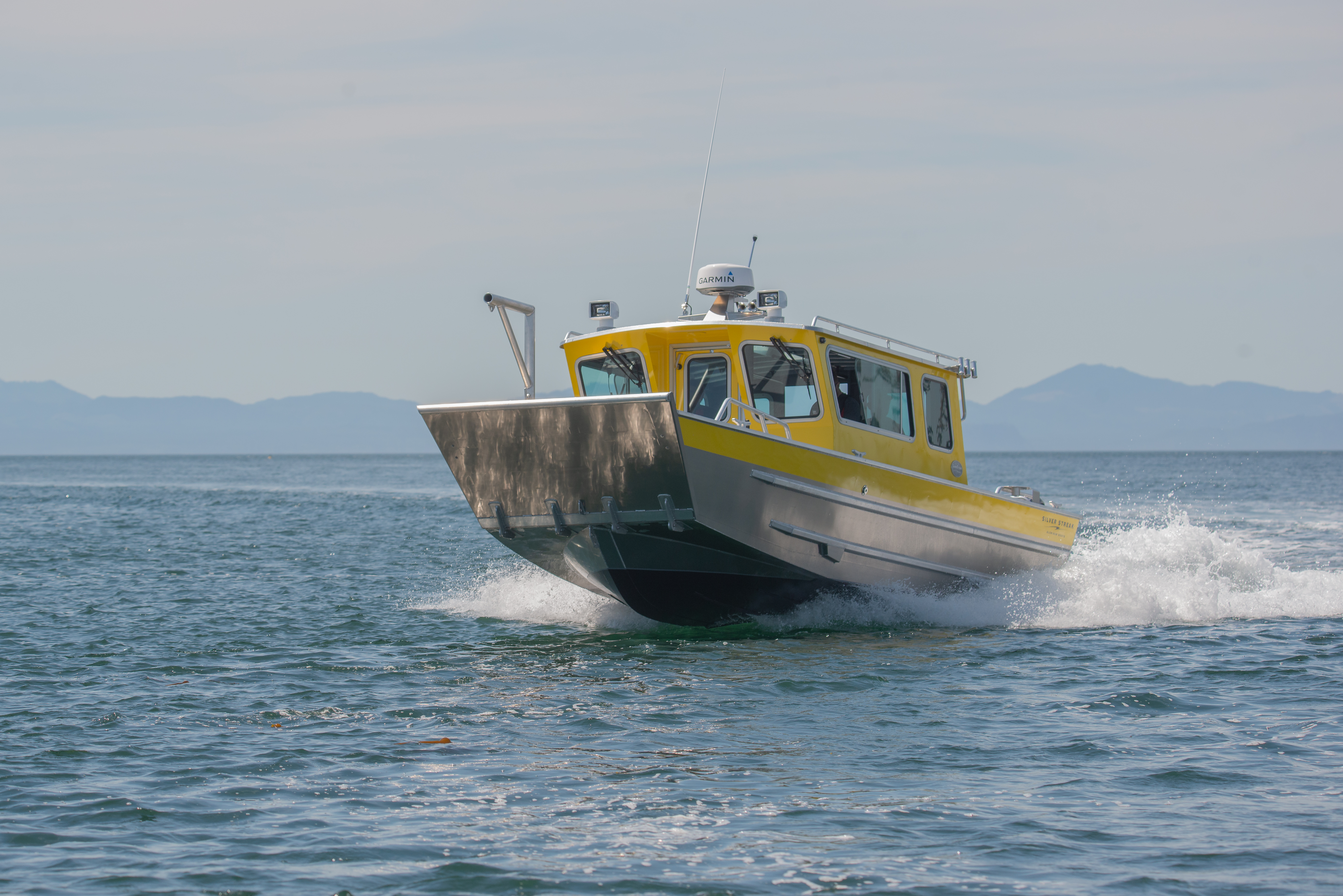 27' San Juan Landing Craft Cabin Aluminum Boat by Silver Streak Boats