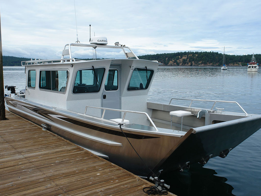 30' Sitka Landing Craft Cabin Aluminum Boat by Silver Streak Boats